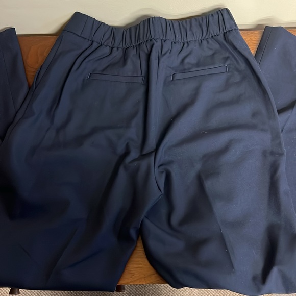 Banana Republic Factory Hayden Tapered Pant - Picture 5 of 10